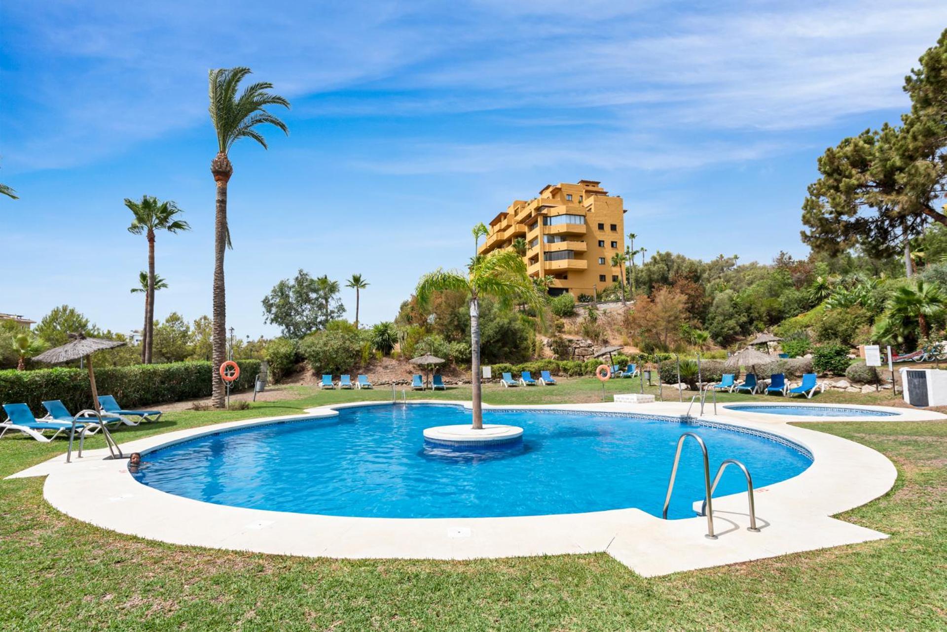 Sky And Sea Estepona Penthouse Ngoại thất bức ảnh